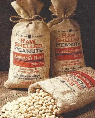 Raw Blanched Peanuts – 25 lb. Box